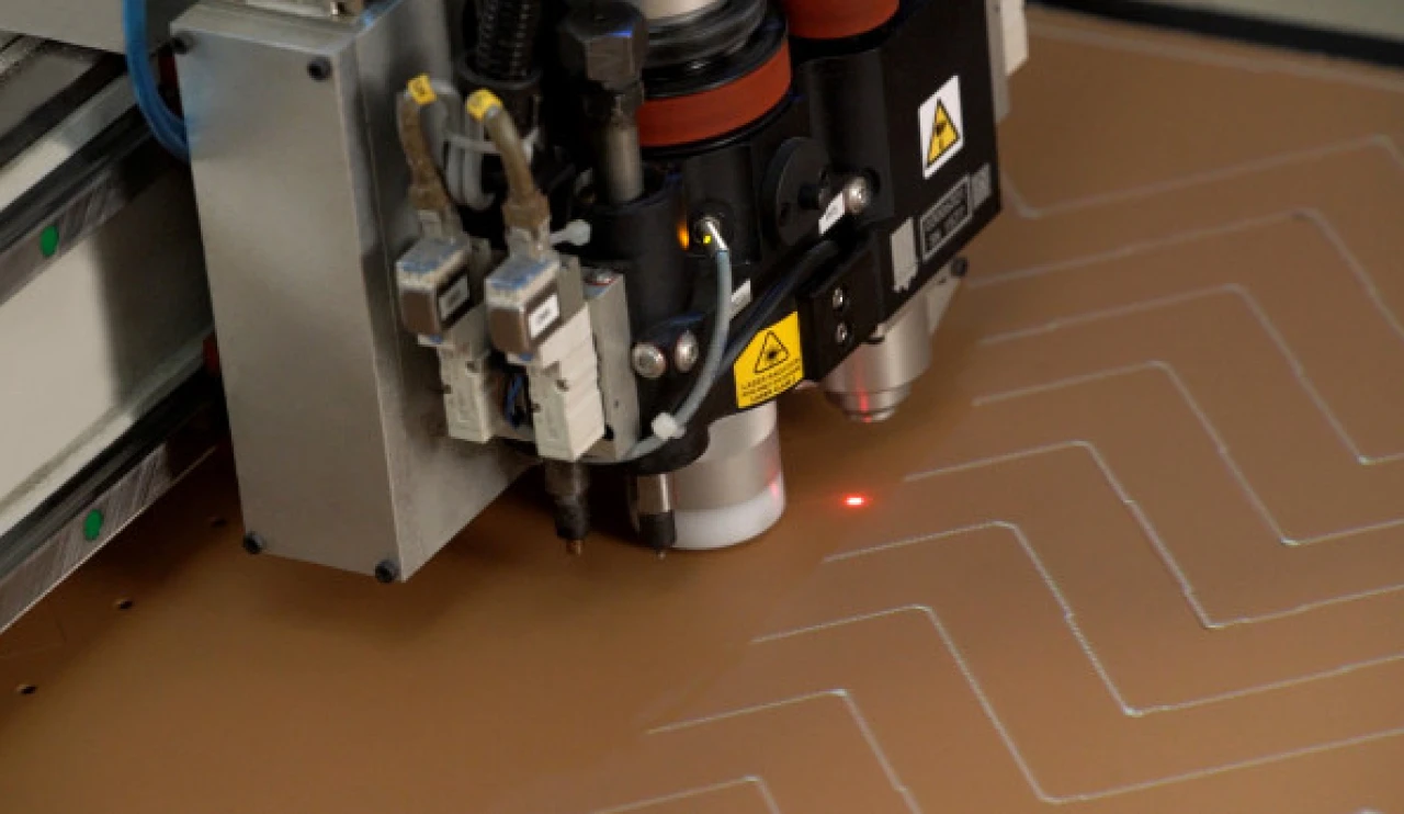 ピネッティ ハイテクな職人技